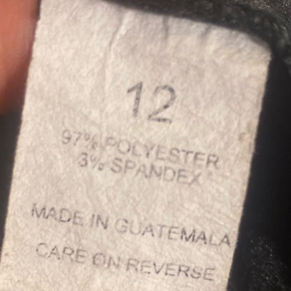 Woman’s zip up blazer coat size 12. - Picture 7 of 7